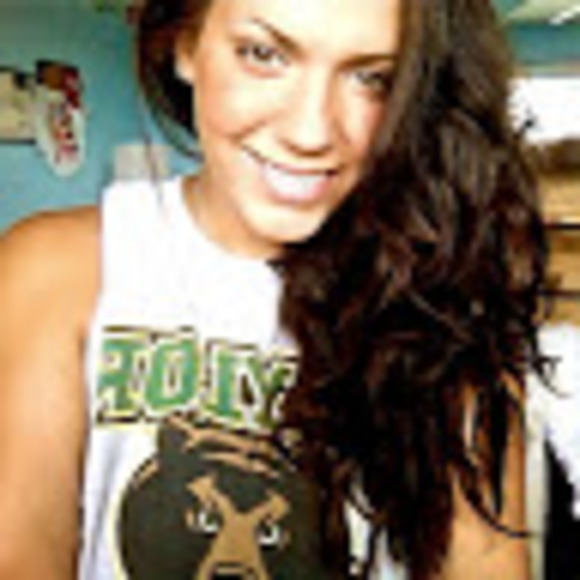 Meet your Posher, Ildana - Picture 1 of 1